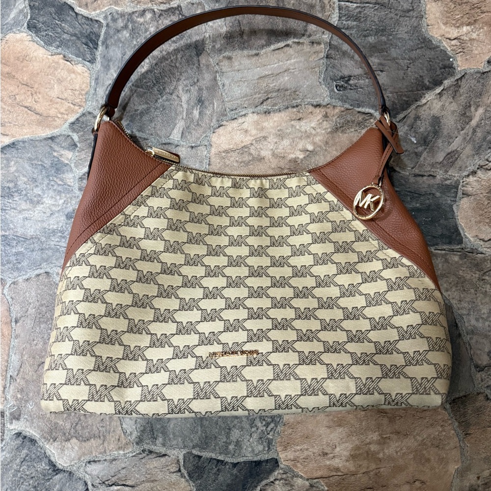 Michael Kors Brown and Cream “Aria” Shoulder Bag​ - Picture 2 of 6